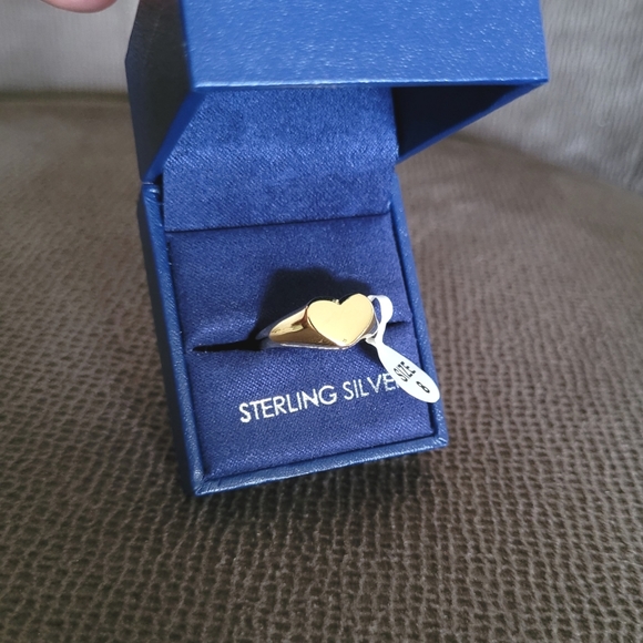 Simply Silver🤍 Gold💛 Heart Ring - Picture 8 of 16